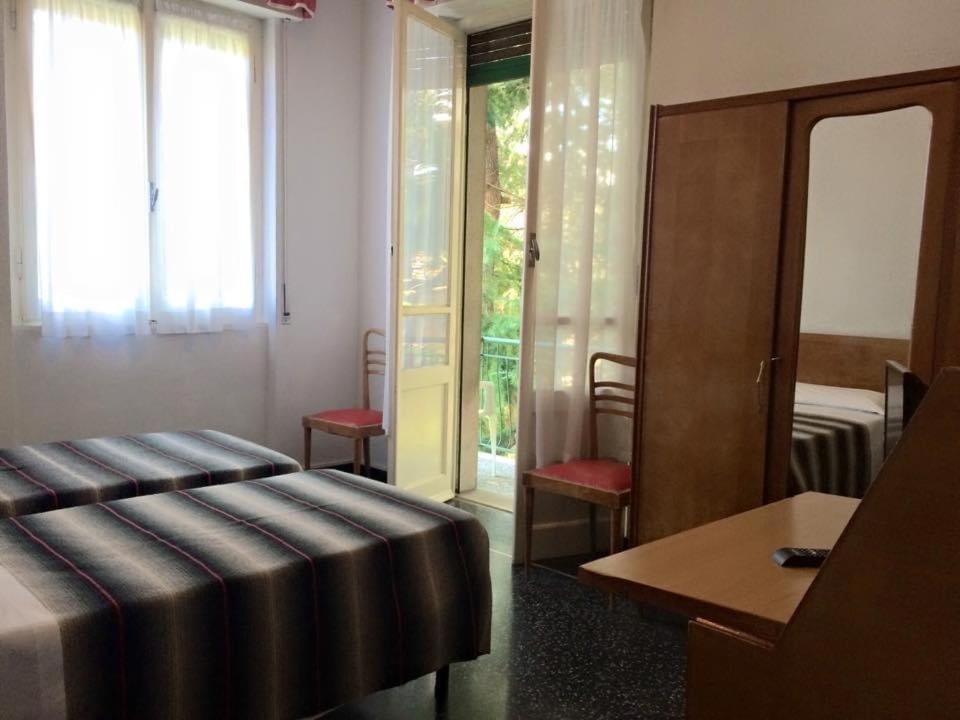 Albergo Magenta Casella  Exteriör bild