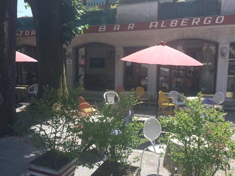Albergo Magenta Casella  Exteriör bild